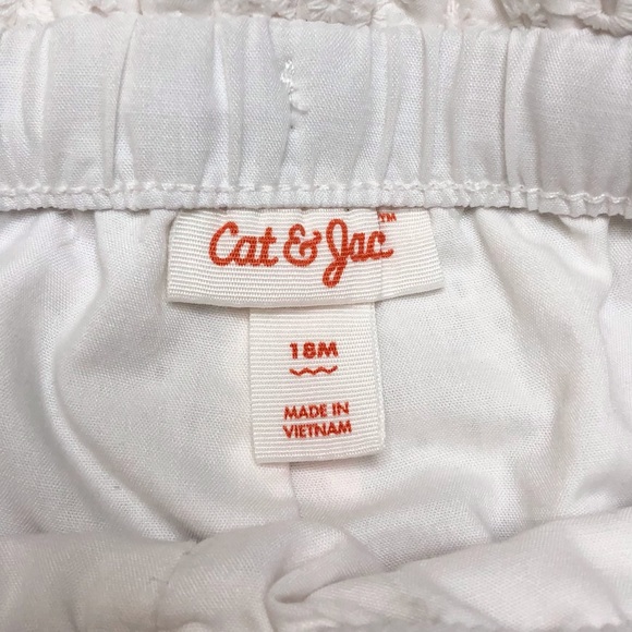 Cat & Jack White Eyelet Baby Shorts - Picture 4 of 5